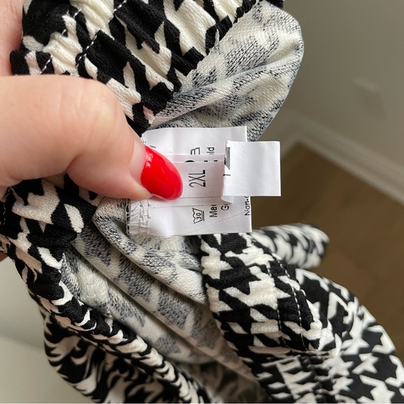 2XL houndstooth shorts with elastic waist - Picture 5 of 5